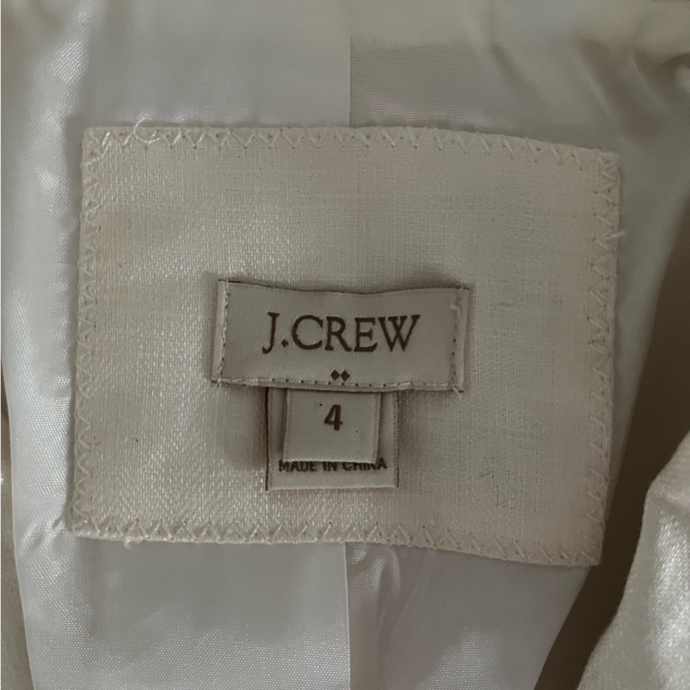 Linen Off White Blazer with Black Trim - Picture 6 of 8